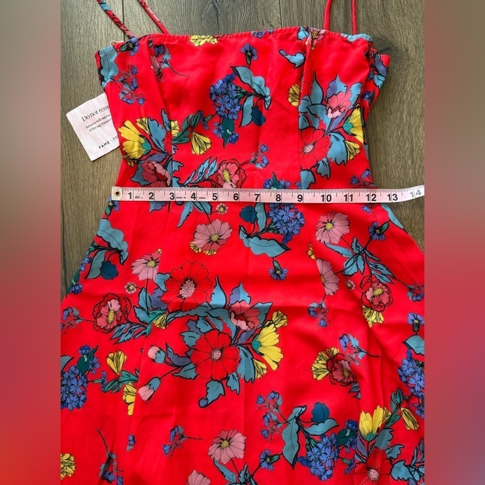 NWOT Fame and Partners Red Floral Spaghetti Strap Dress Size 2 - Picture 9 of 10